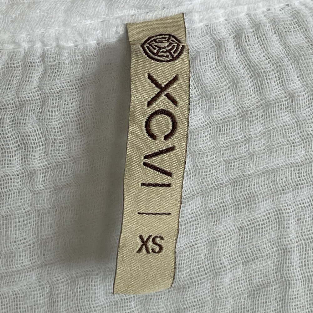 XCVI Gauze Tunic Top Women XS White Roll Tab Sleeve Pocket Coastal Boho Tunic - Picture 8 of 10